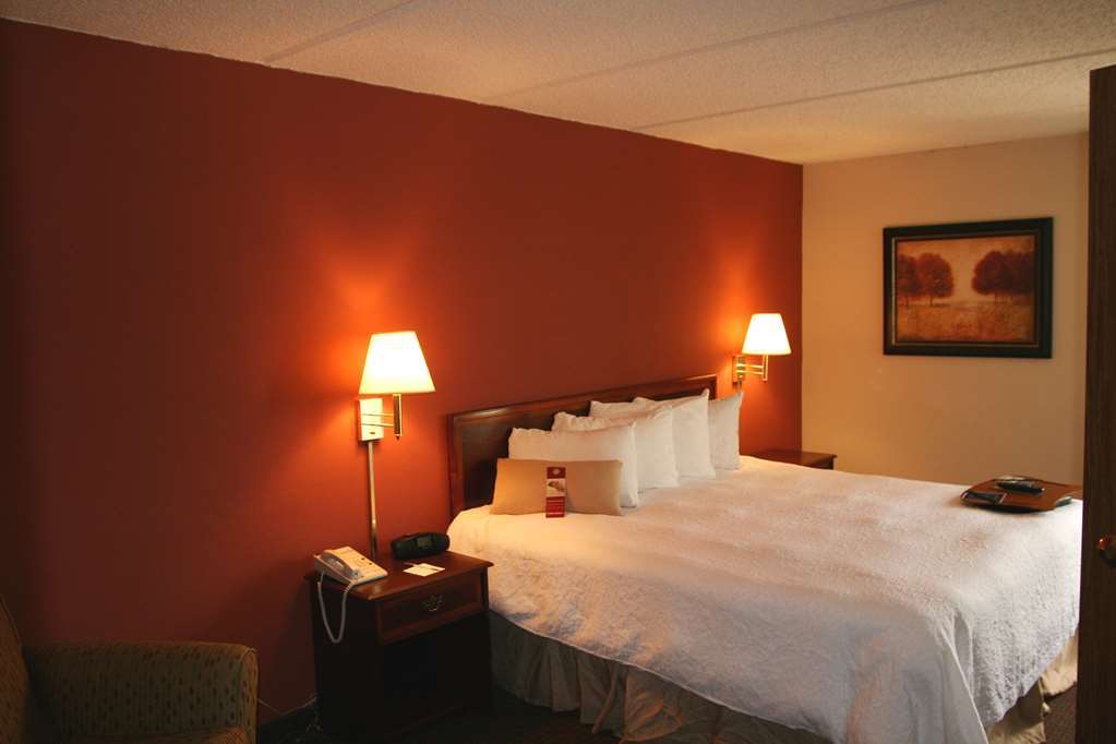 Hampton Inn Гоума Номер фото